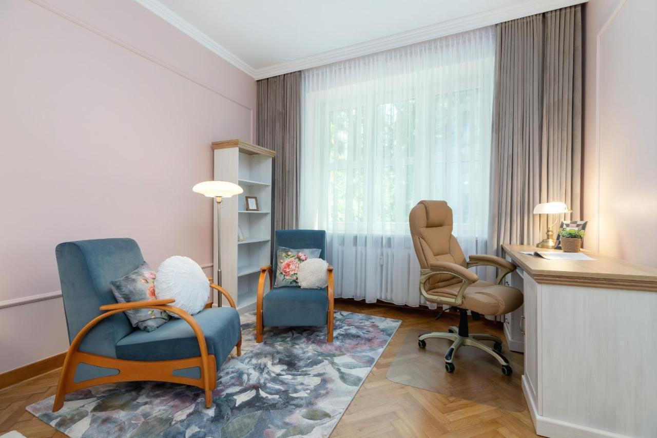 Luxurious & Unique Apartment Mickiewicza Cracow By Renters Prestige Kraków Eksteriør billede